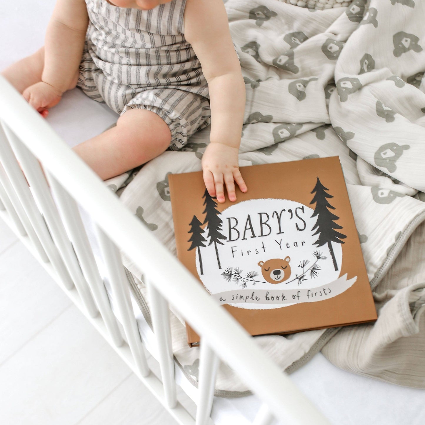 Little Camper: Baby's Memory Book