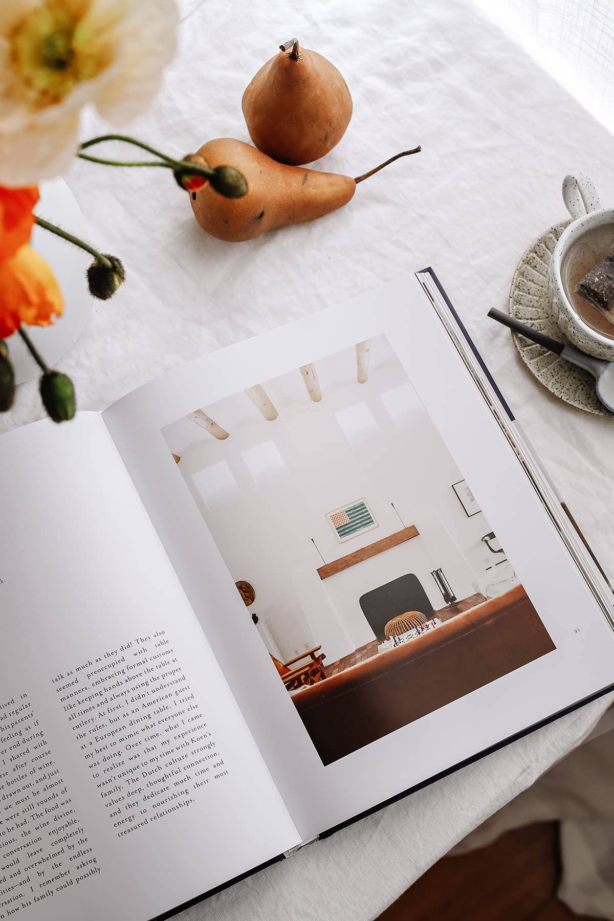 Dwell, Gather, Be: Hygge Home Book