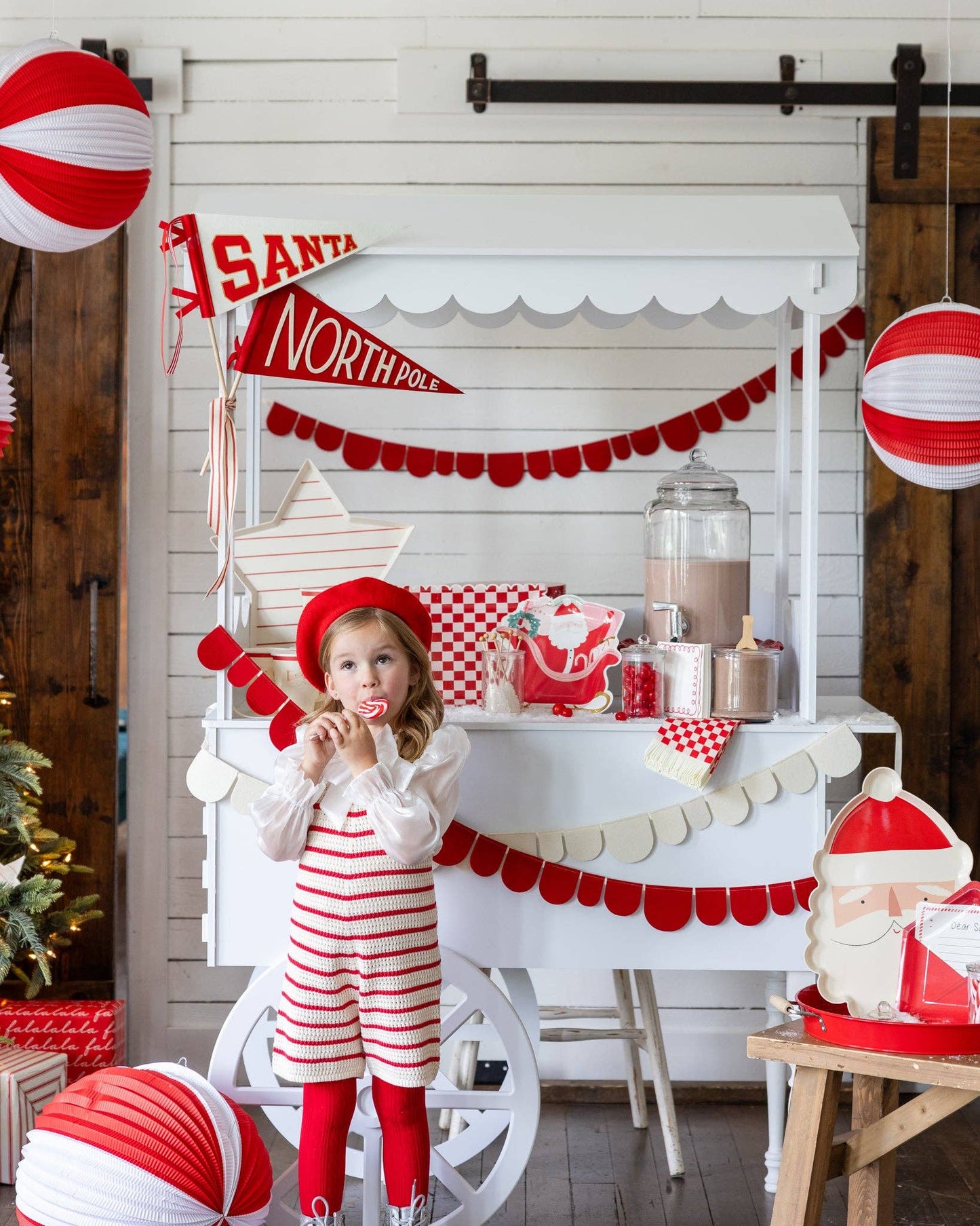 Scalloped Felt Banner | Red + Cream