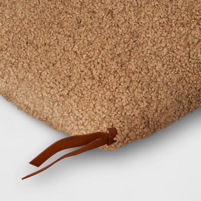 Oversized Teddy Boucle 24" x 24" Pillow