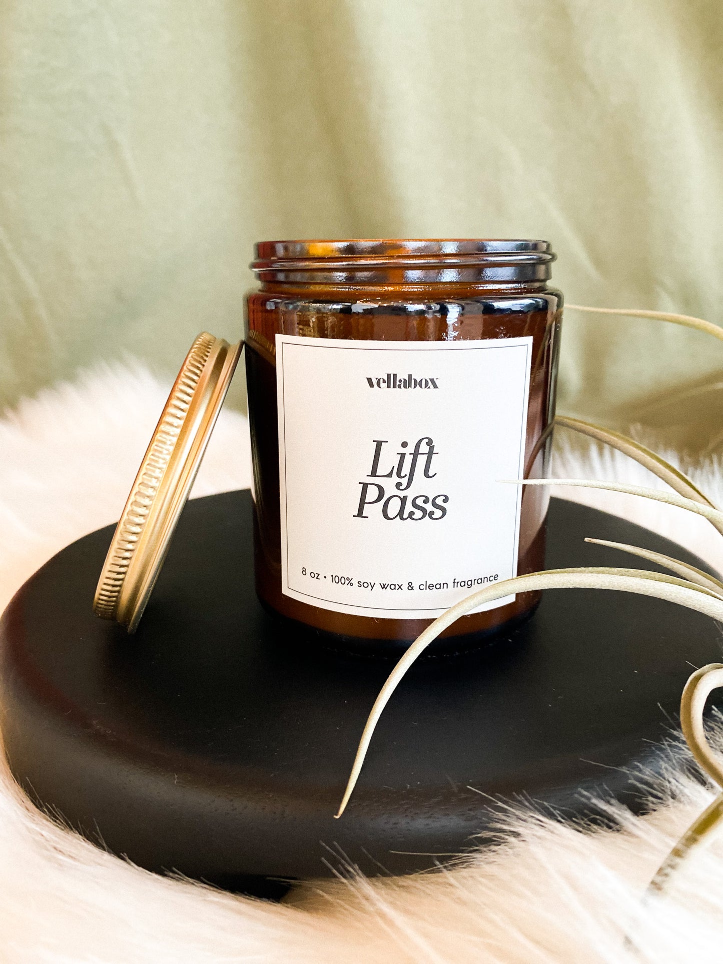 Lift Pass Soy Wax Candle by Vellabox