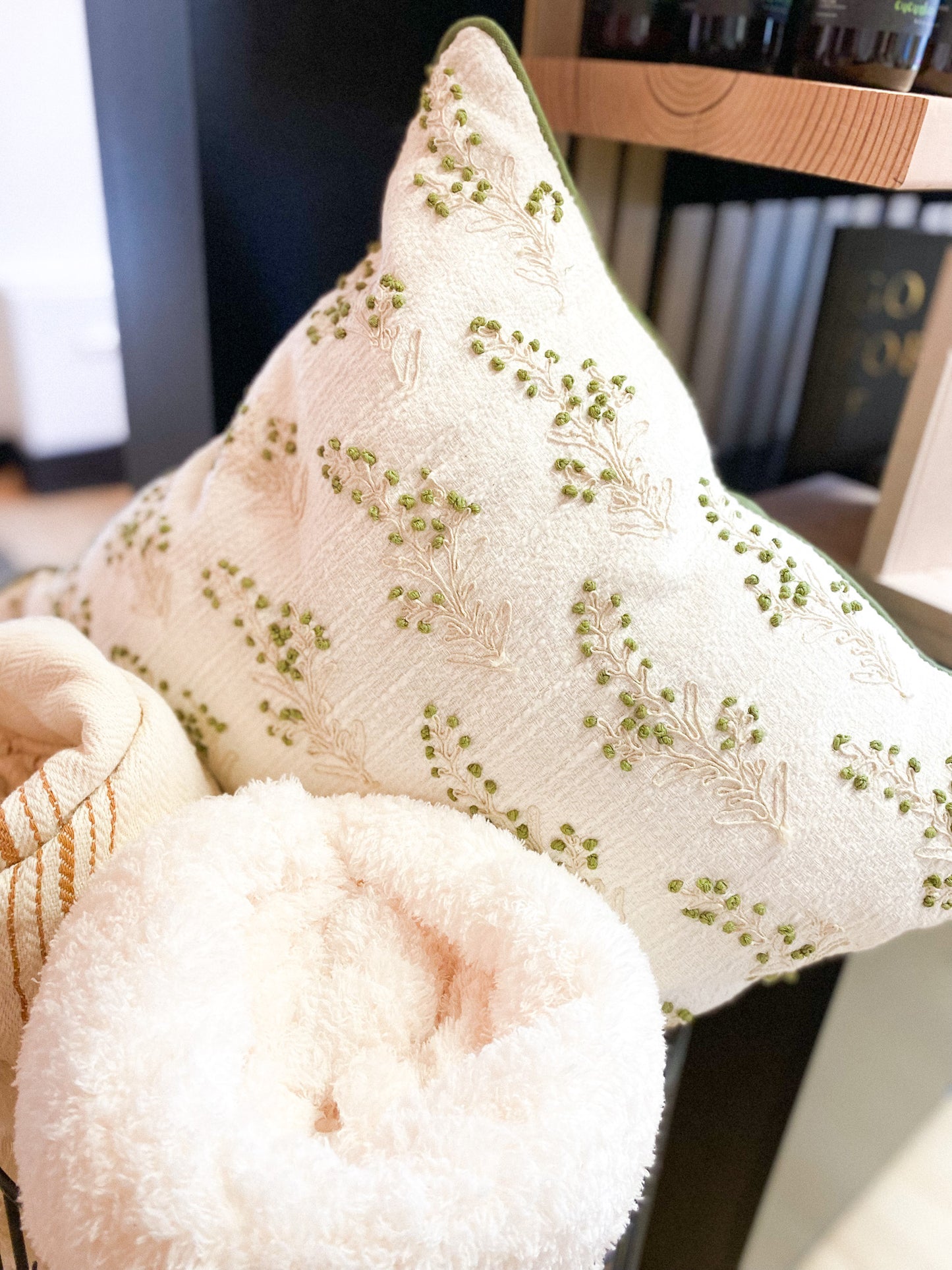 Stems 20" x 20" Pillow in White + Green