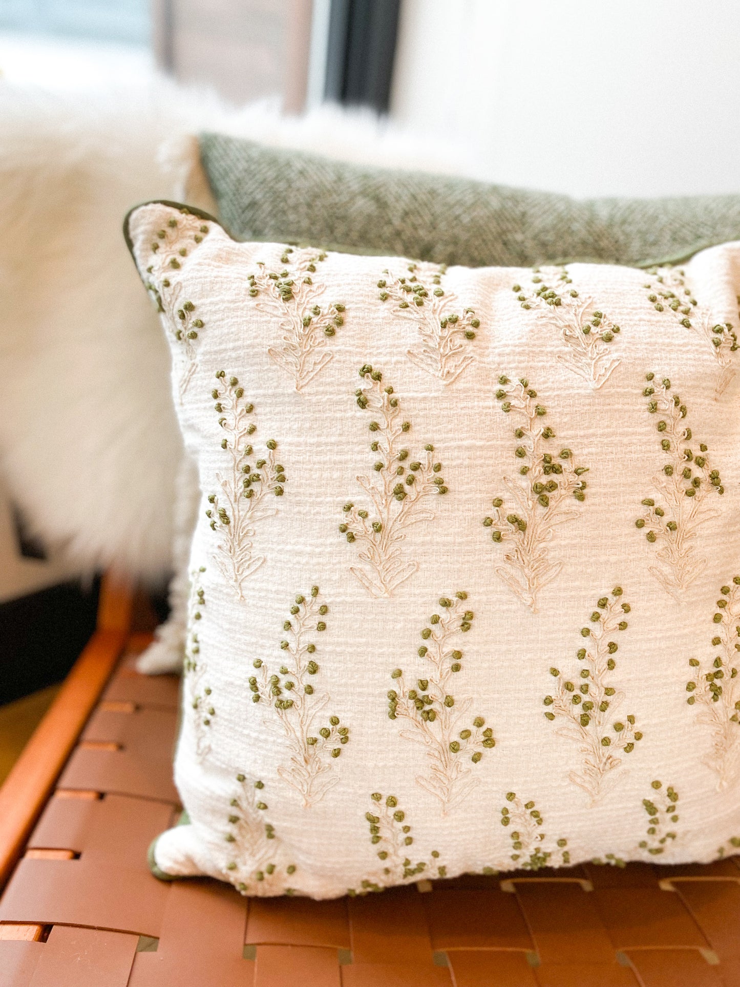 Stems 20" x 20" Pillow in White + Green