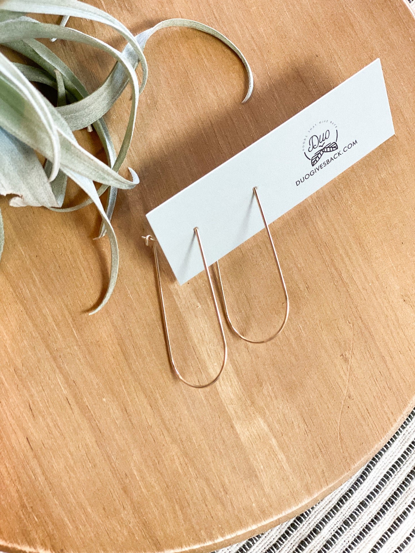 Selah Hammered Hoop Earrings by DUO Goods