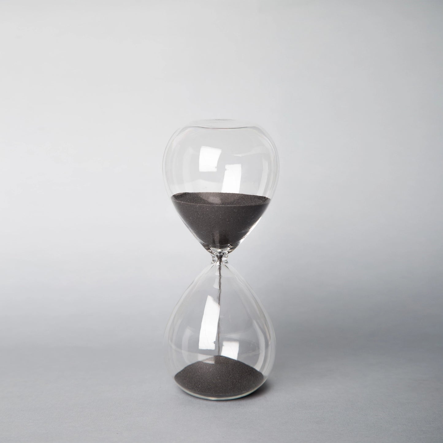 Black Sand Hourglass