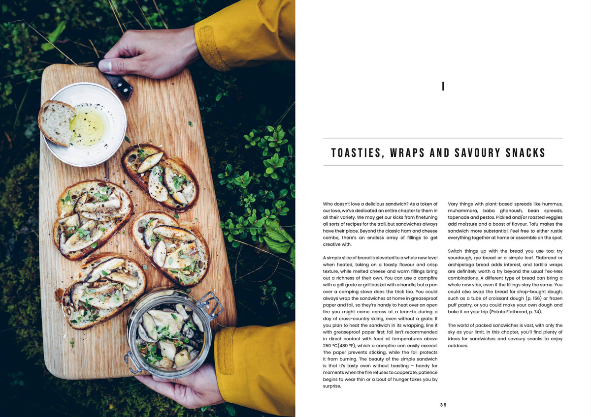 Food in the Wild: Recipes for Foraged Berries, Mushrooms & Herbs