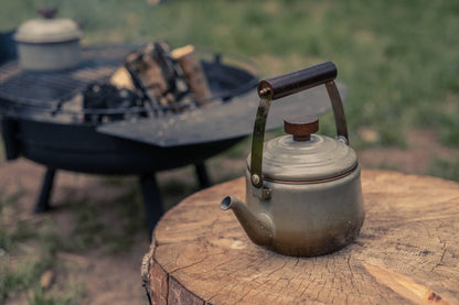 Vintage-Style Kettle | Charcoal by Barebones