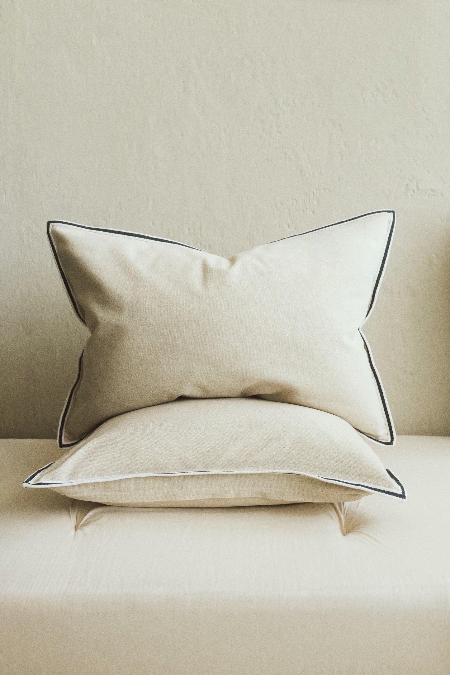 Cotton Canvas 16"x24" Accent Pillow | Light Beige