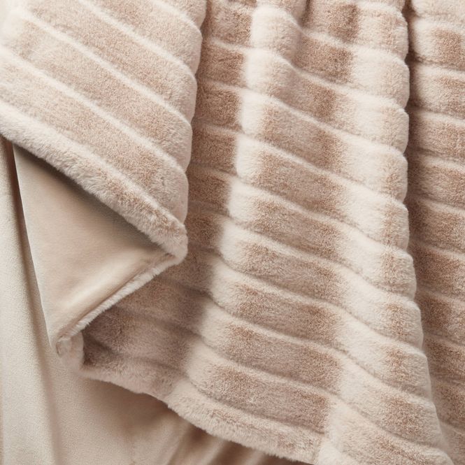 Textured Faux Fur Reversible Blanket