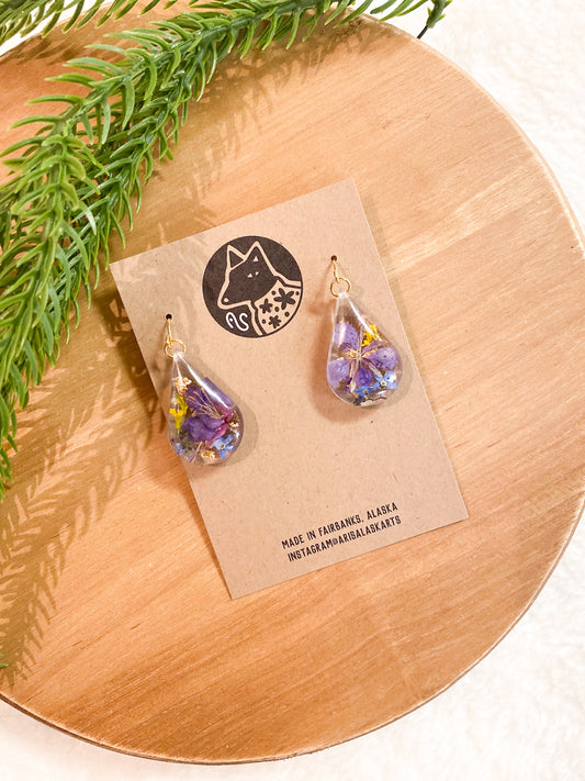 Wildflower Earrings #109 by Arisa Sasaki