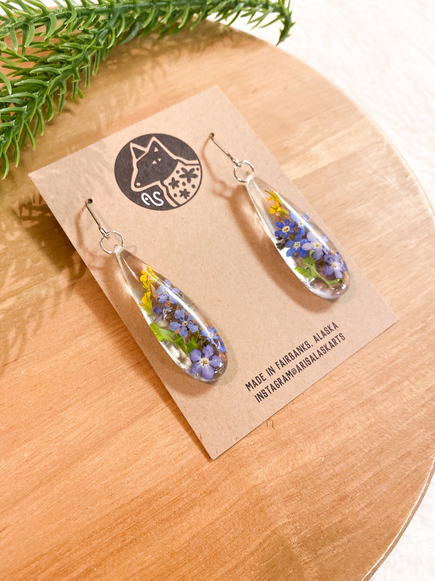 Forget-Me-Not Earrings #112 by Arisa Sasaki