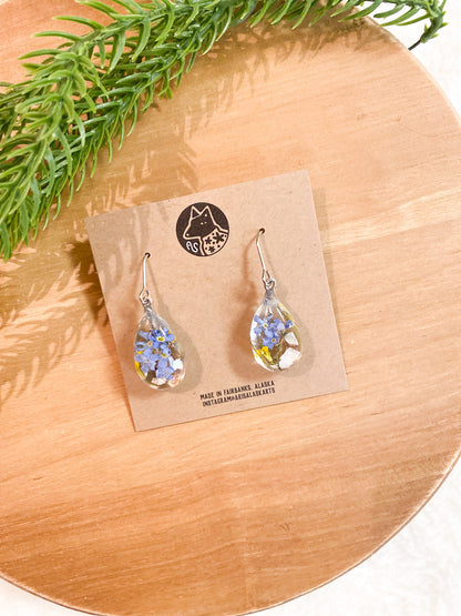 Forget-Me-Not Earrings #114 by Arisa Sasaki