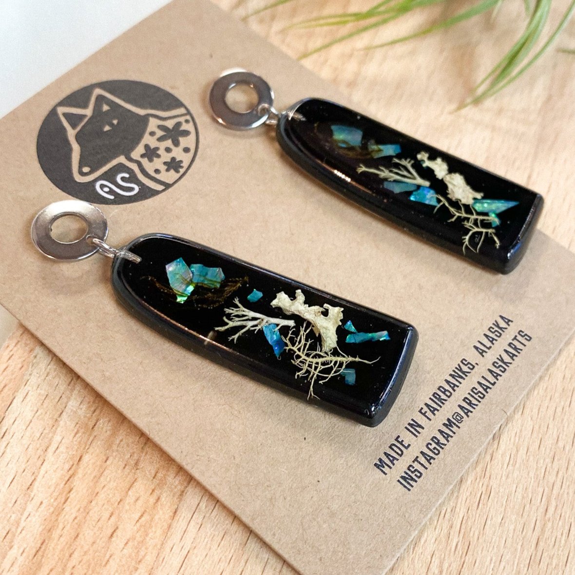 Lichen Earrings #49 by Arisa Sasaki