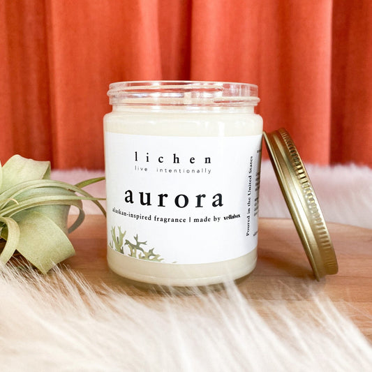 Aurora Soy Wax Candle by Lichen x Vellabox