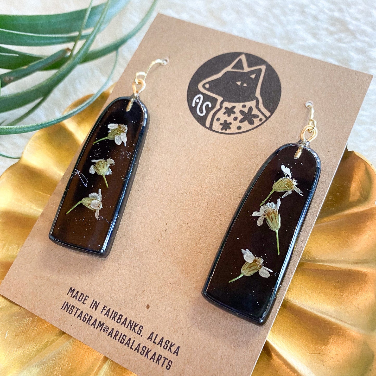 Forest Flowers Earrings #125 by Arisa Sasaki