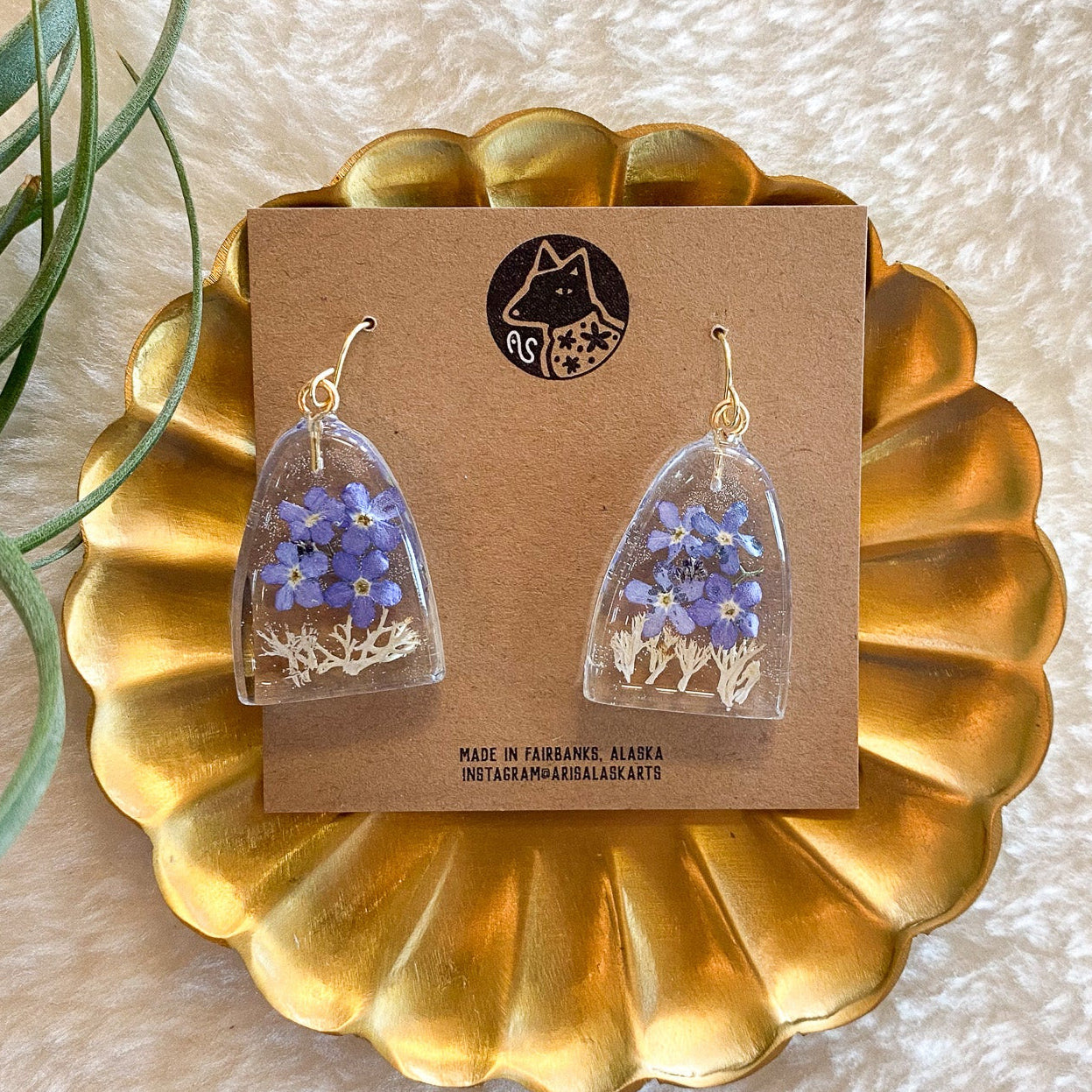 Forest Flowers Earrings #127 by Arisa Sasaki