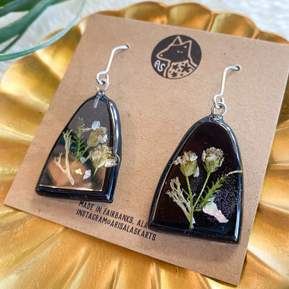 Forest Flowers Earrings #128 by Arisa Sasaki