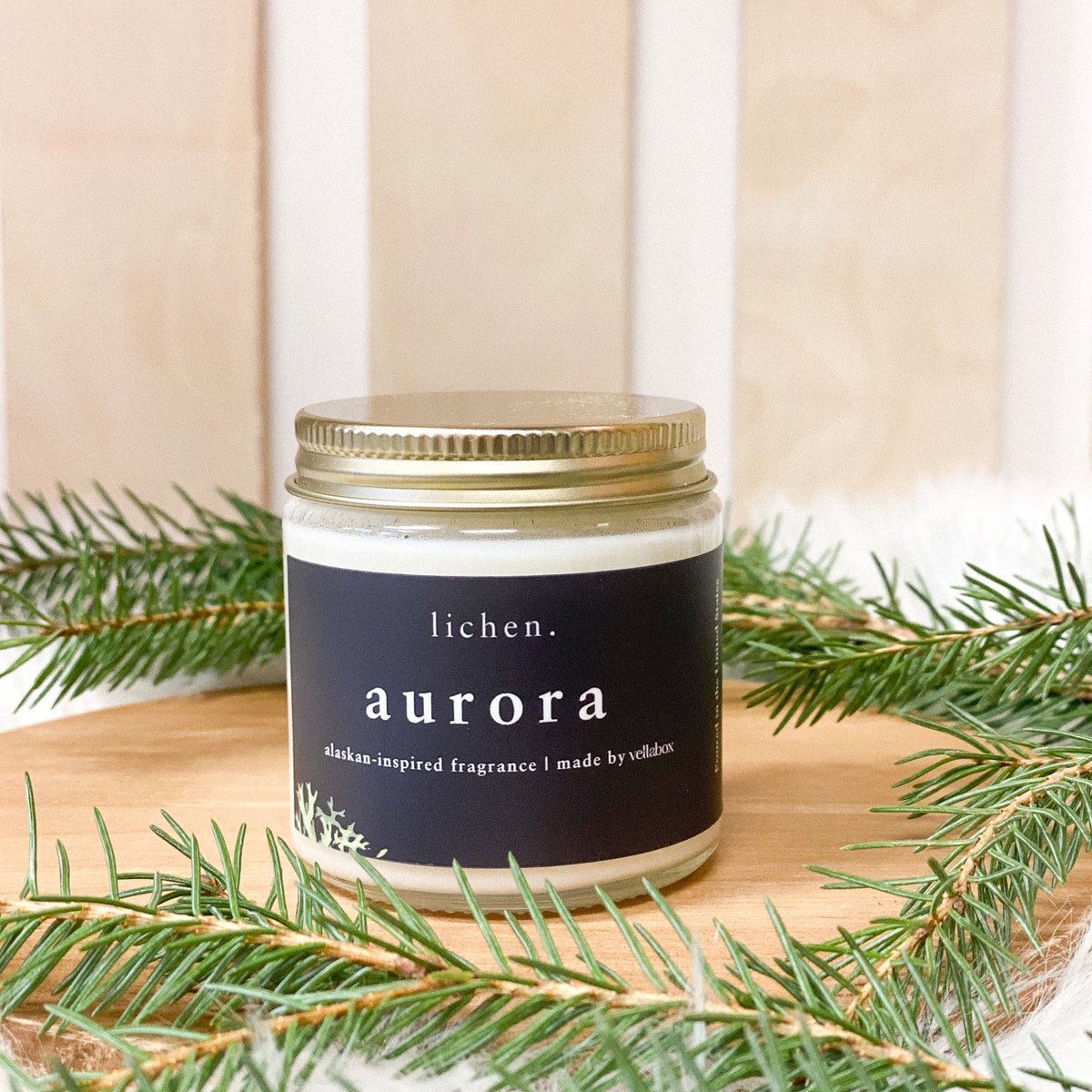 Aurora Soy Wax Candle by Lichen x Vellabox