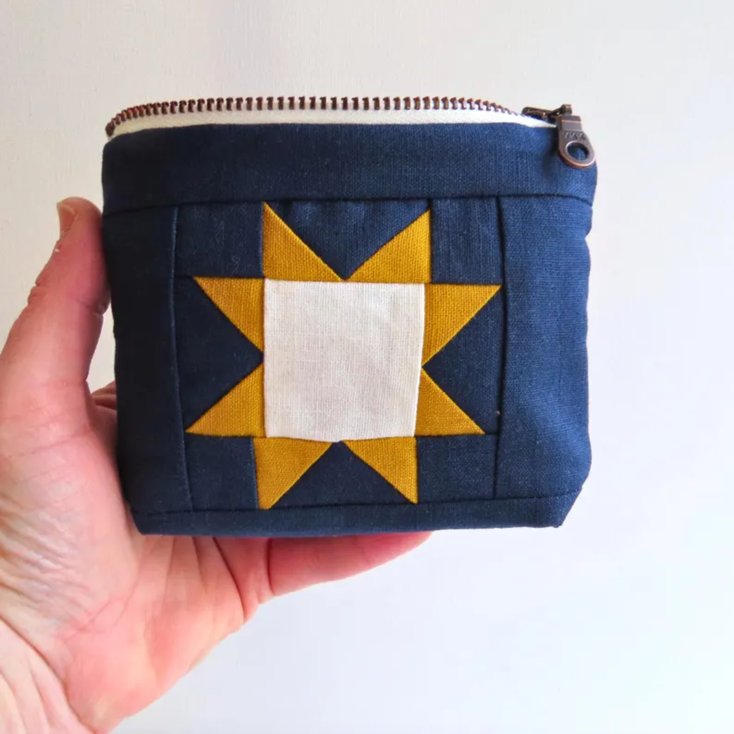 Navy + Gold Quilted Linen Pouch – Sawtooth Star Design
