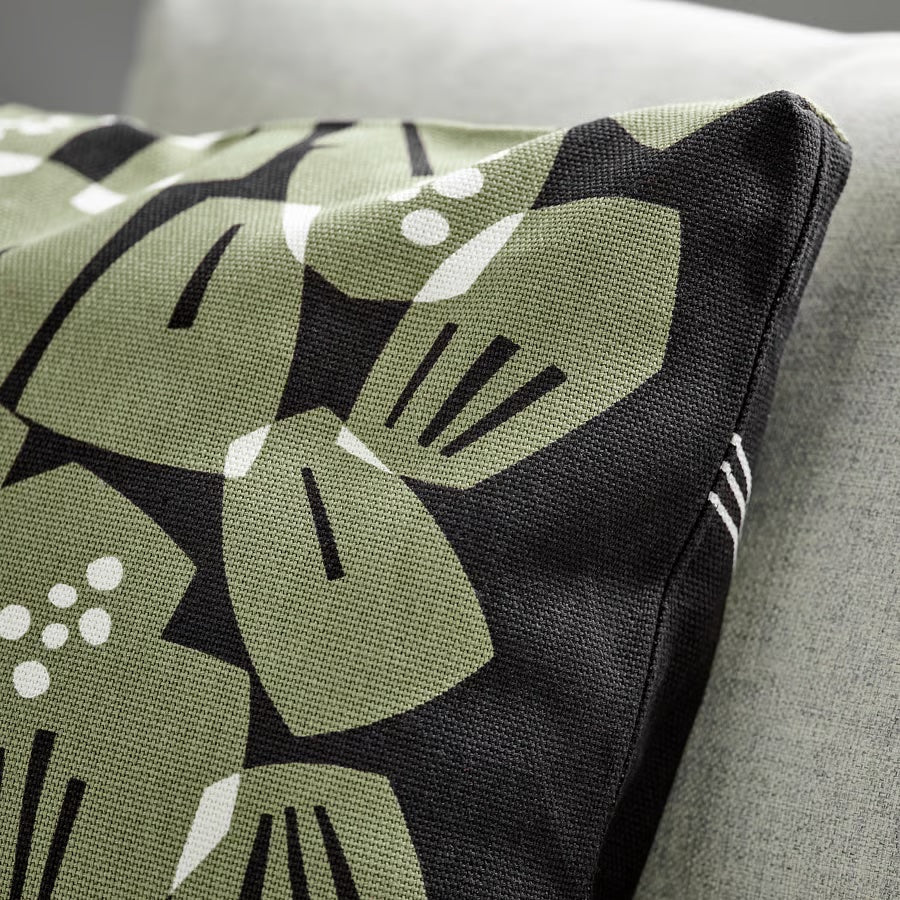 Blomma 20" x 20" Throw Pillow
